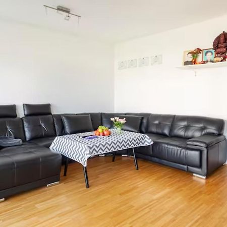 Privat Zimmer Richtung Messe ฮันโนเวอร์ ภายนอก รูปภาพ
